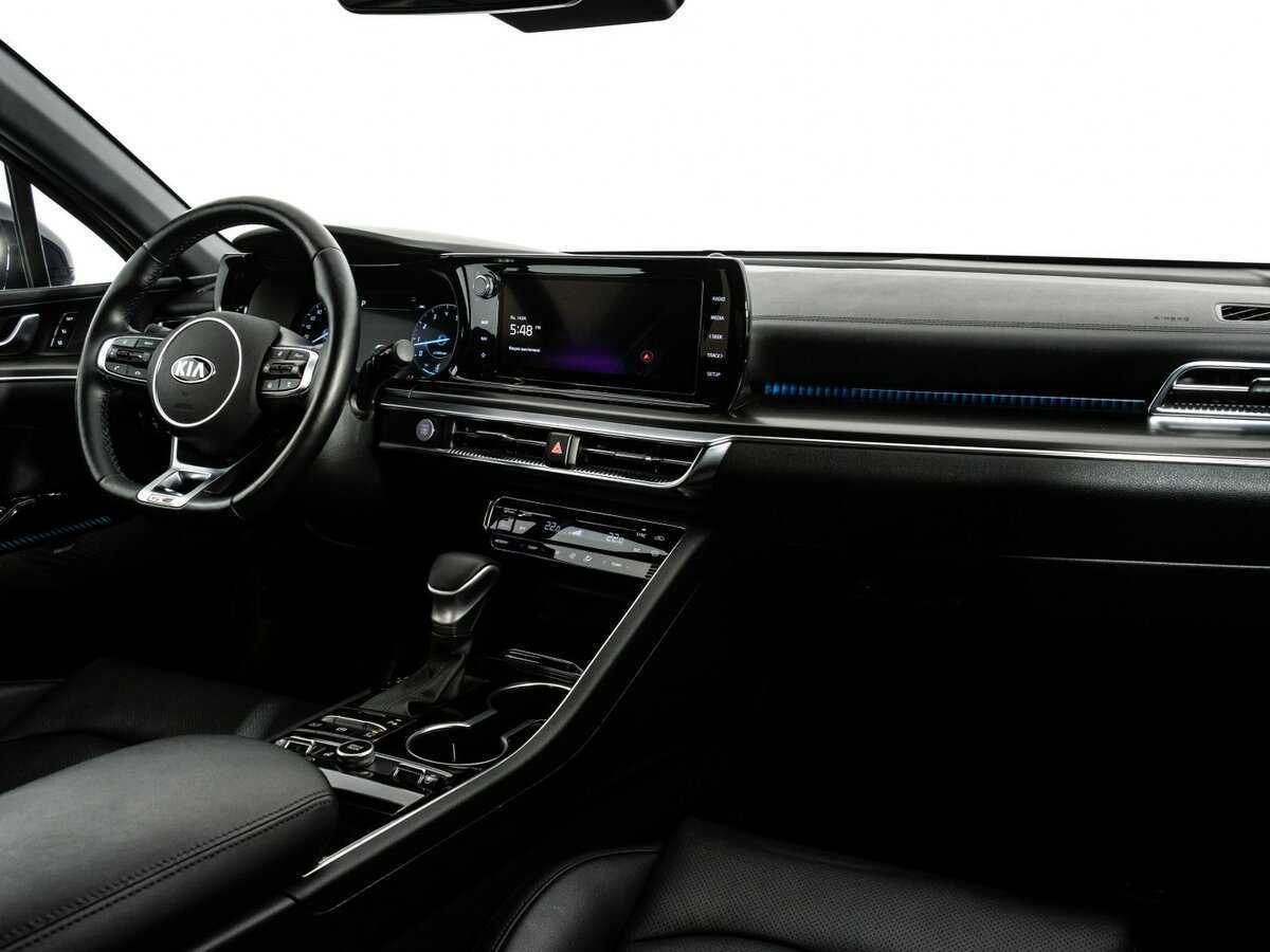Kia K5 2020 года с пробегом. Фото: #11