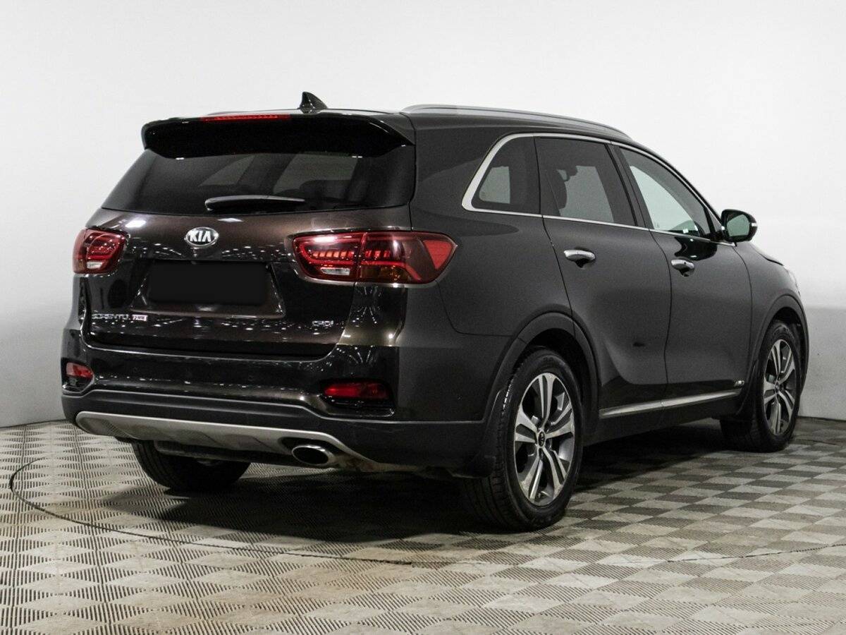 Kia Sorento 2018 года с пробегом. Фото: #4