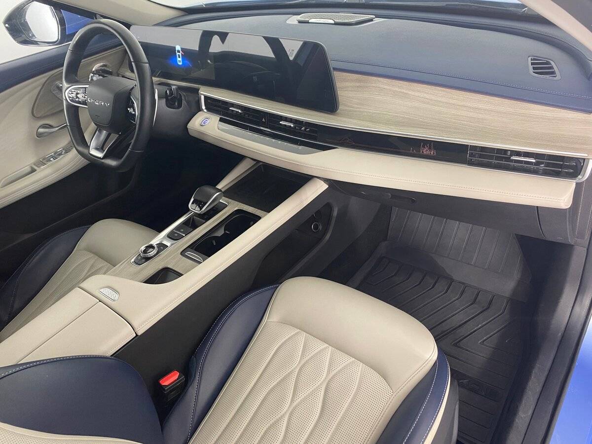 Chery Arrizo 8 2023 года с пробегом. Фото: #10