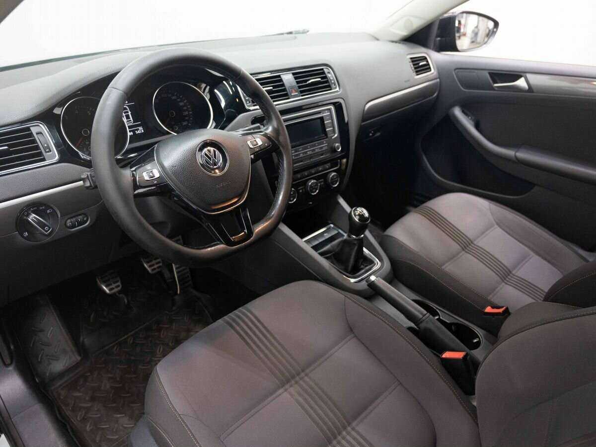 Volkswagen Jetta 2016 года с пробегом. Фото: #6