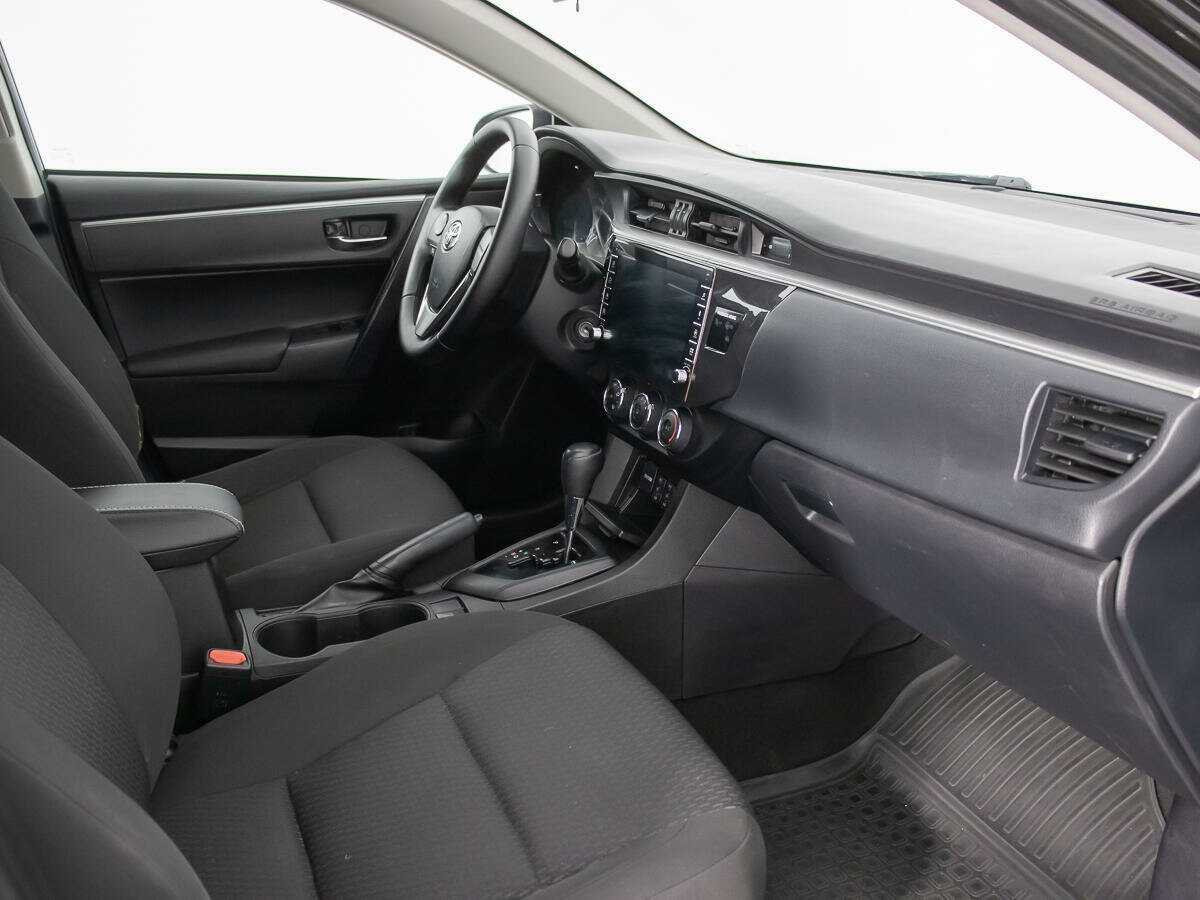 Toyota Corolla 2014 года с пробегом. Фото: #8