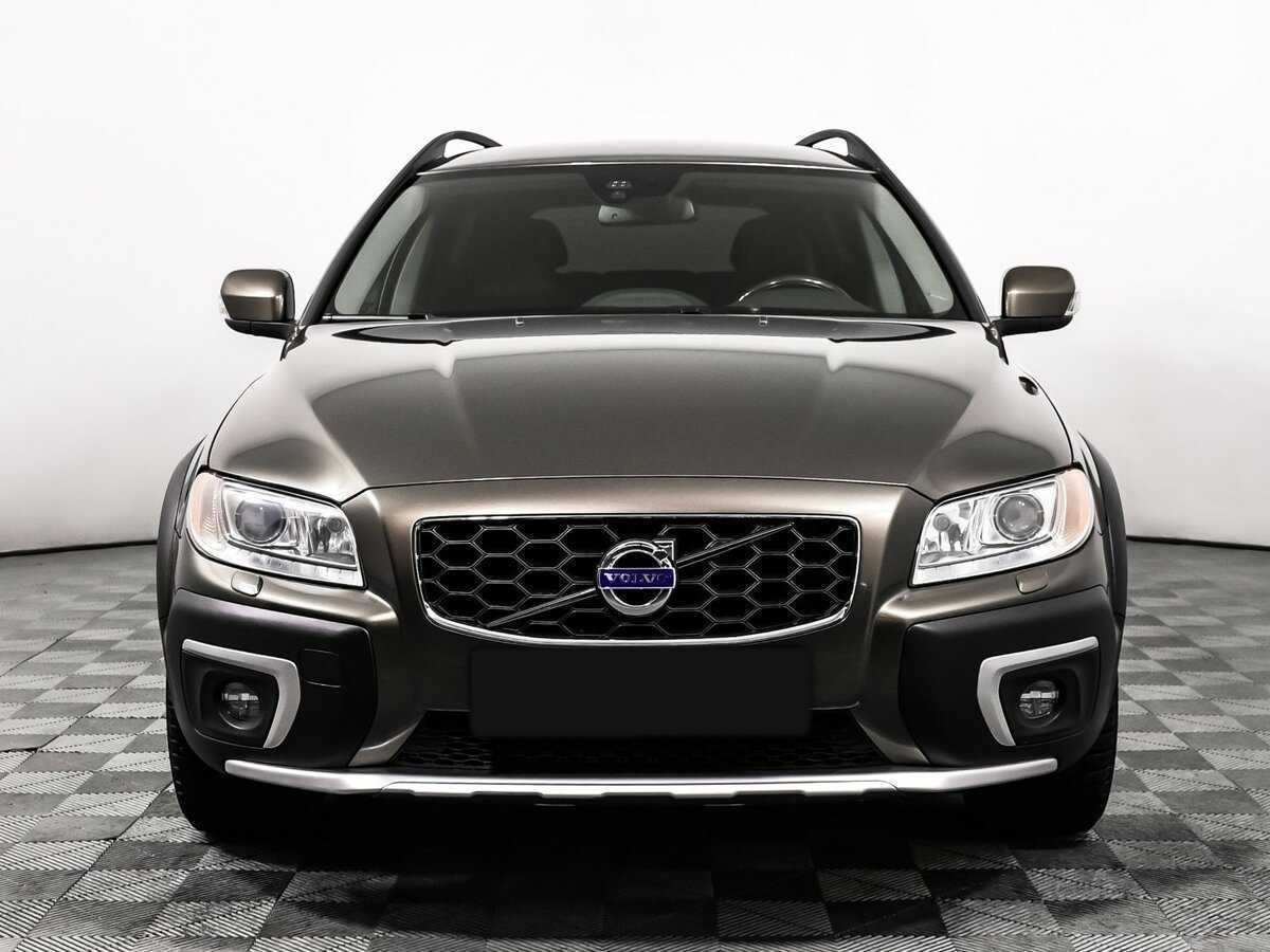 Volvo XC70 2013 года с пробегом. Фото: #1