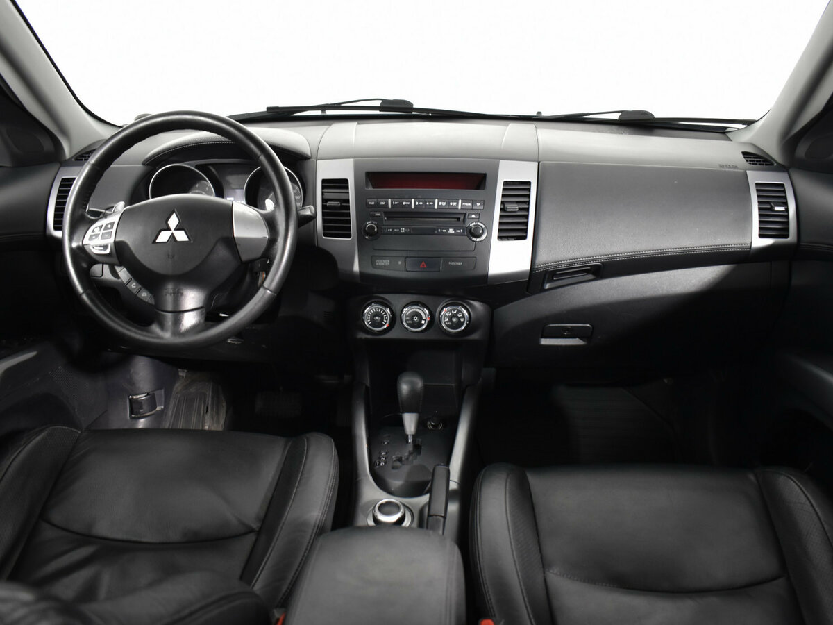 Mitsubishi Outlander 2012 года с пробегом. Фото: #8