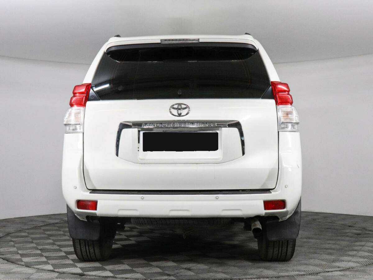 Toyota Land Cruiser Prado 2013 года с пробегом. Фото: #4