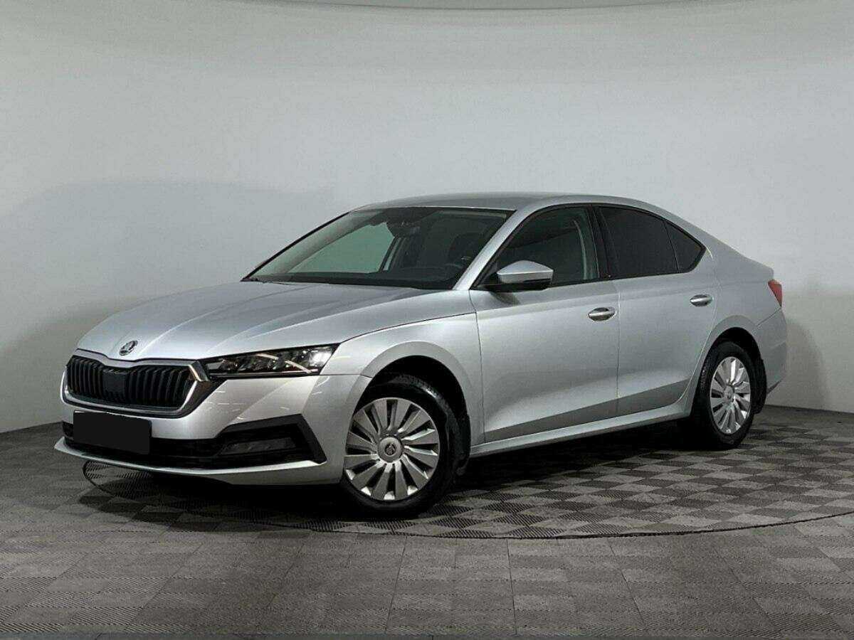 Skoda Octavia 2021 года с пробегом. Посмотреть фото