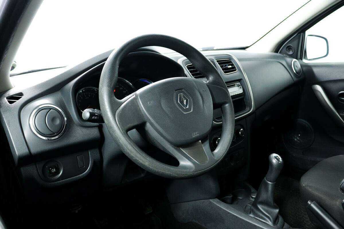 Renault Logan 2016 года с пробегом. Фото: #12