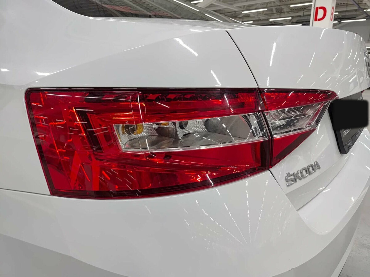 Skoda Superb 2016 года с пробегом. Фото: #8