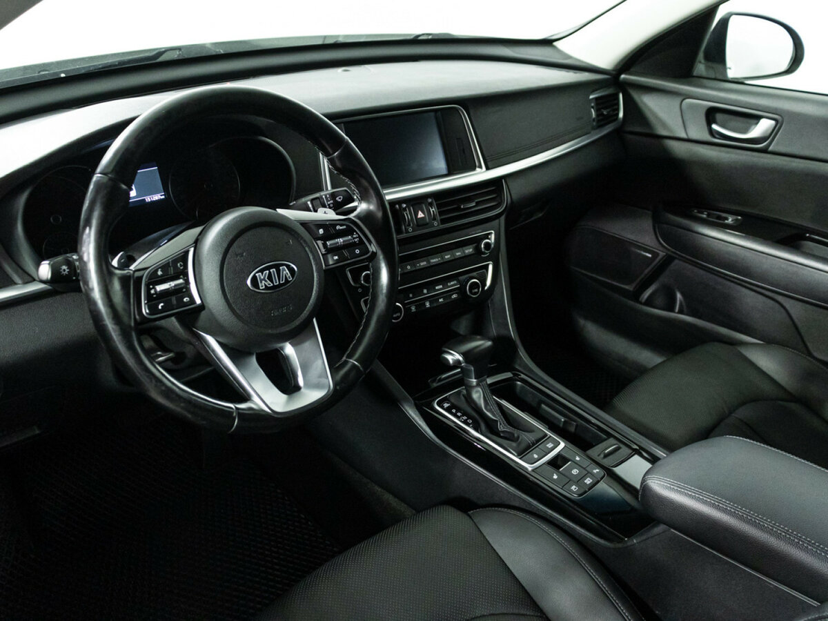 Kia Optima 2018 года с пробегом. Фото: #10