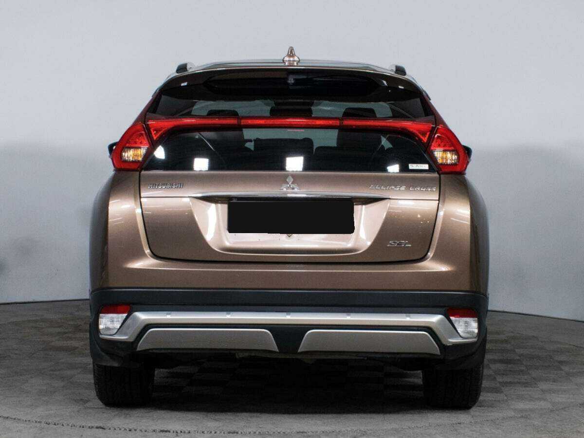 Mitsubishi Eclipse Cross 2018 года с пробегом. Фото: #5