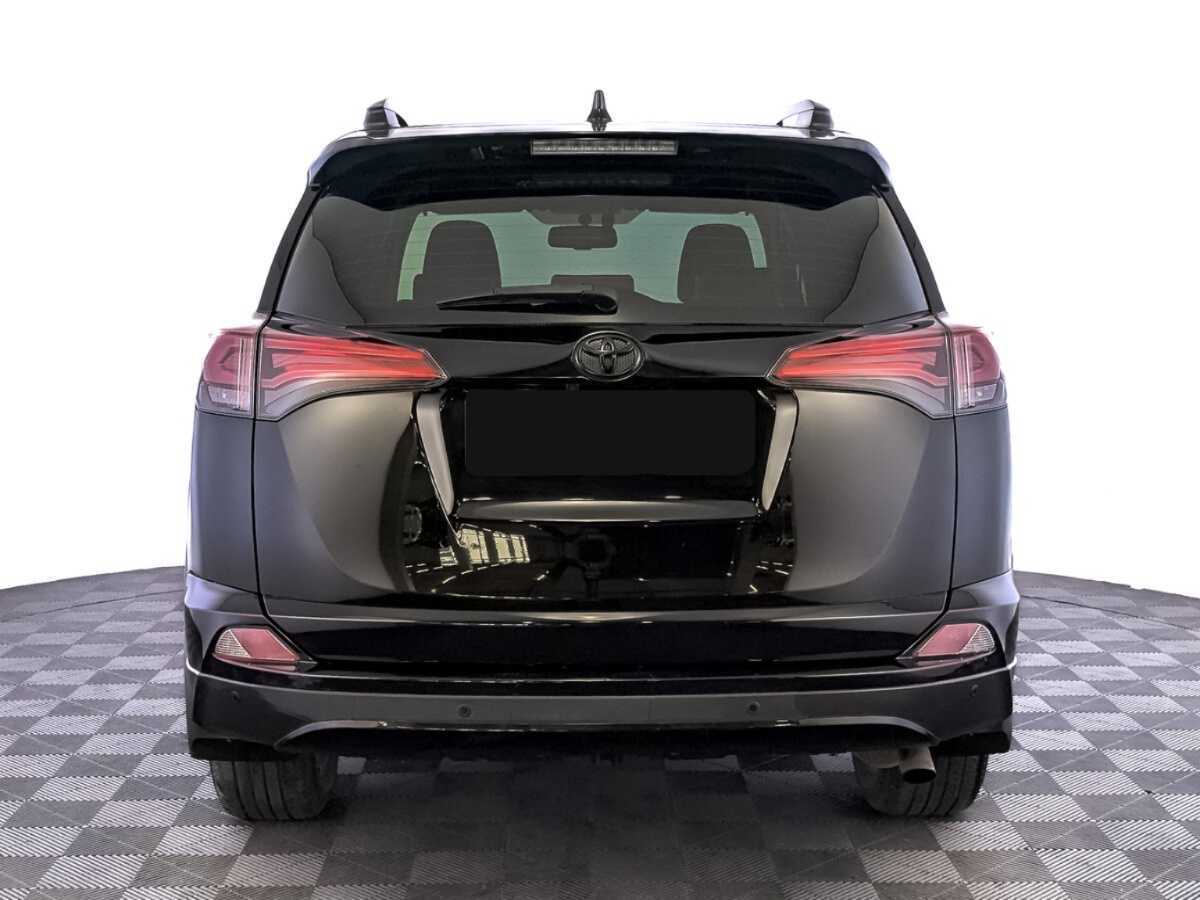 Toyota RAV4 2017 года с пробегом. Фото: #5