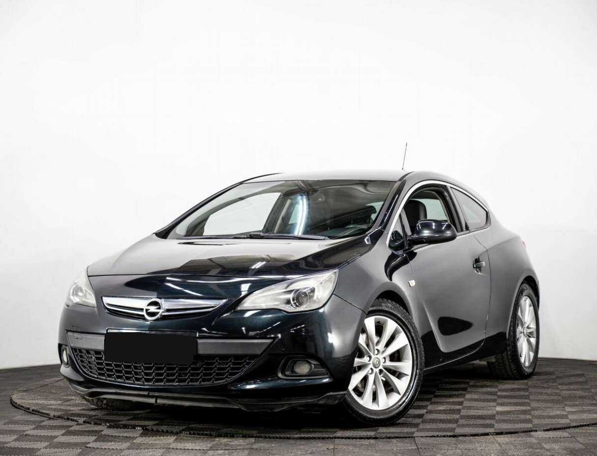 Opel Astra 2012 года с пробегом. Посмотреть фото
