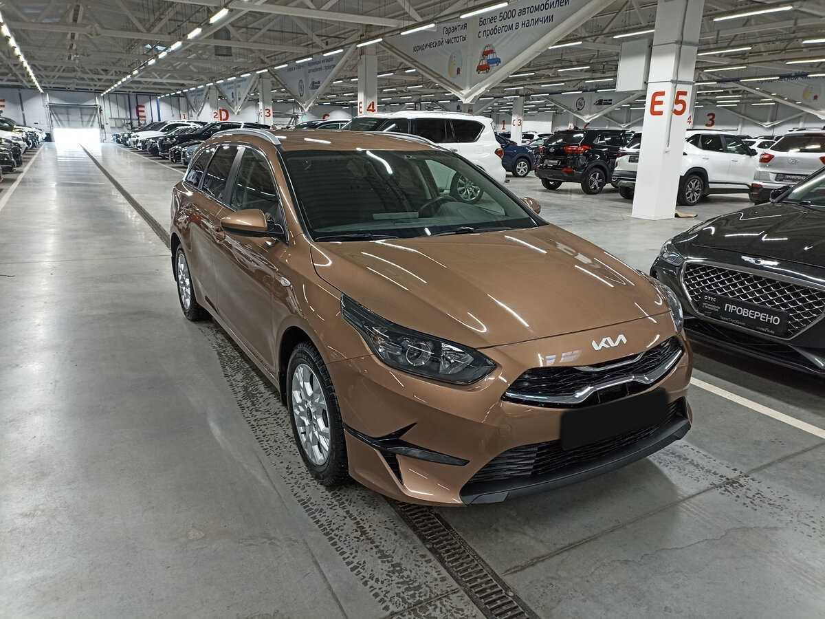 Kia Ceed 2022 года с пробегом. Фото: #2