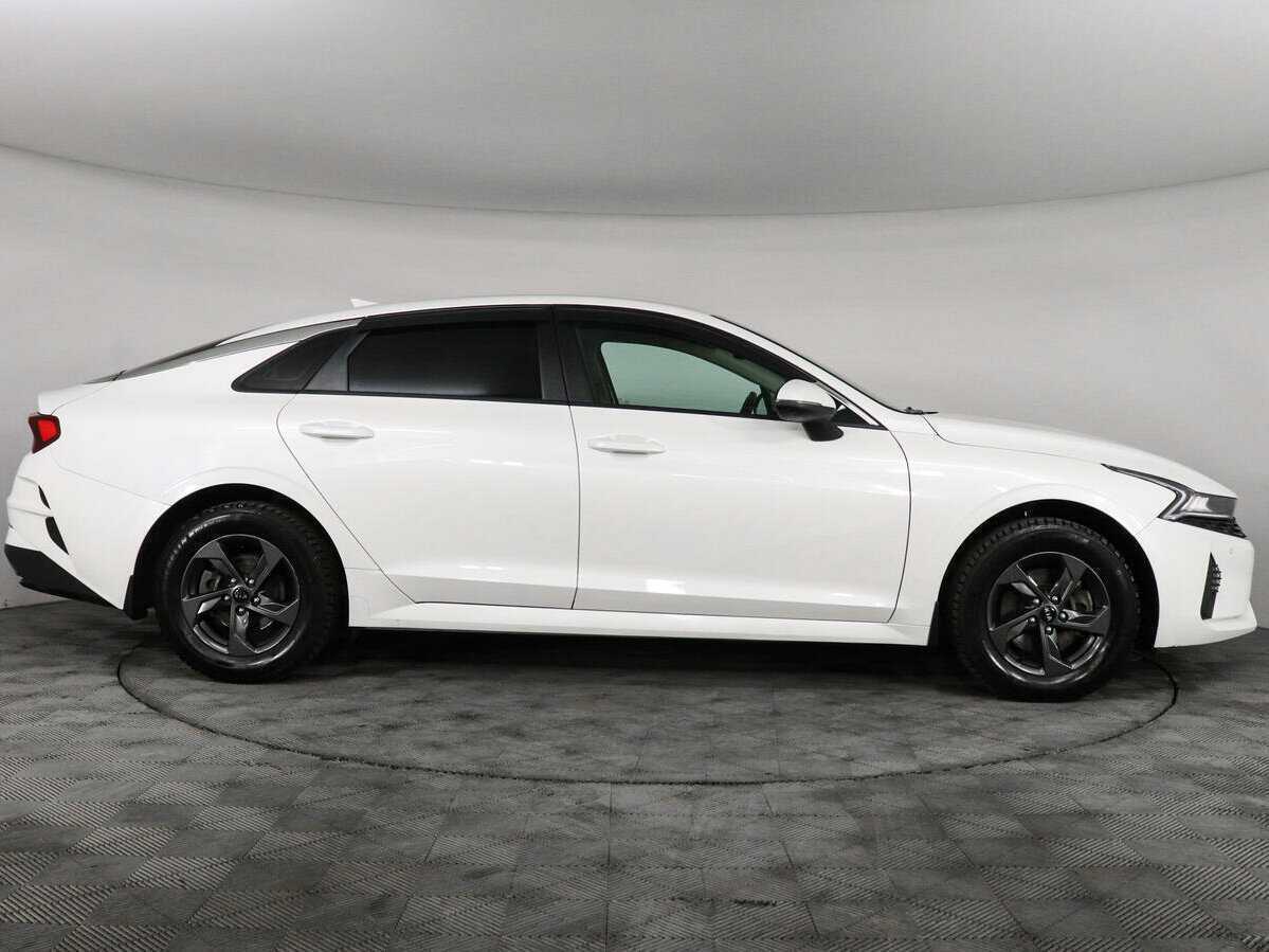 Kia K5 2021 года с пробегом. Фото: #3