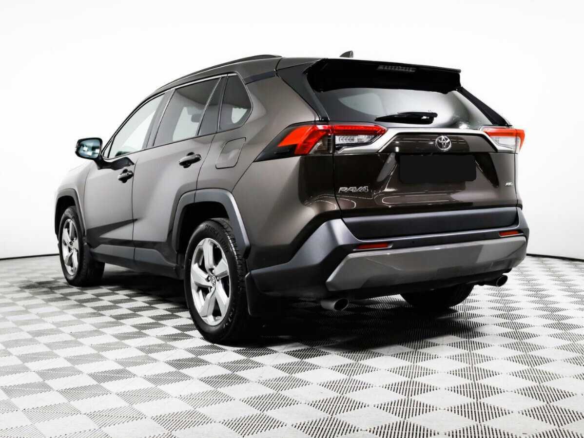 Toyota RAV4 2020 года с пробегом. Фото: #6