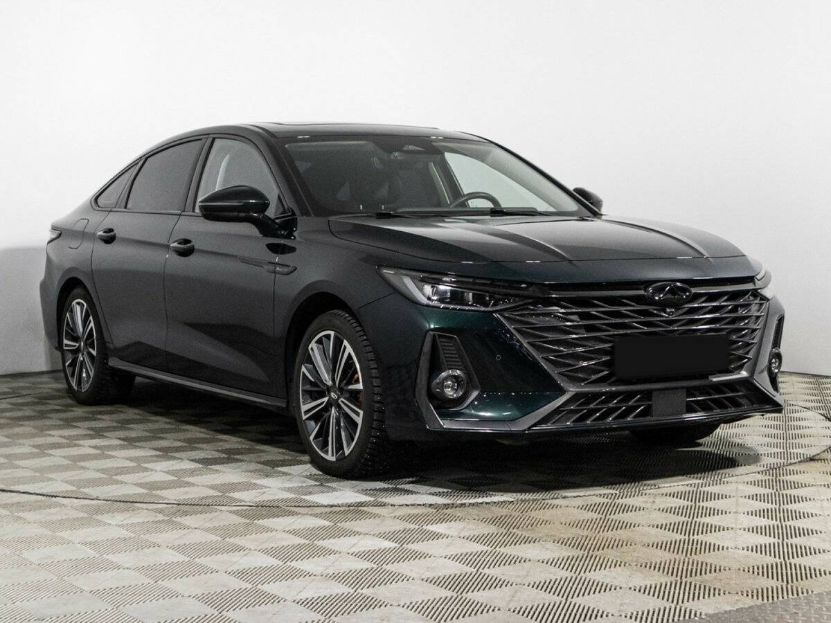 Chery Arrizo 8 2023 года с пробегом. Фото: #2