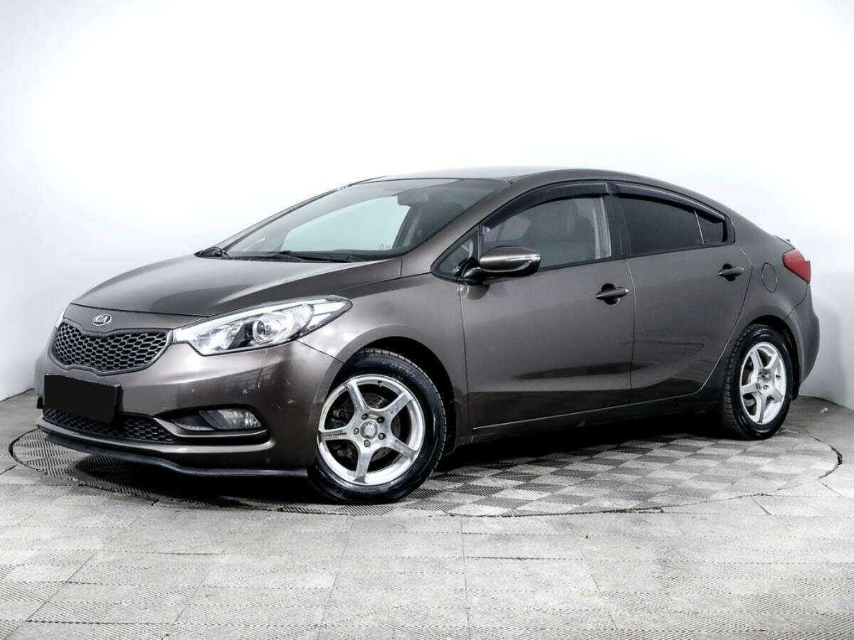 Kia Cerato 2015 года с пробегом. Посмотреть фото