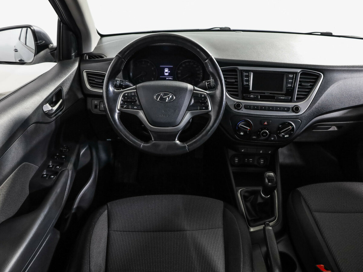 Hyundai Solaris 2018 года с пробегом. Фото: #7