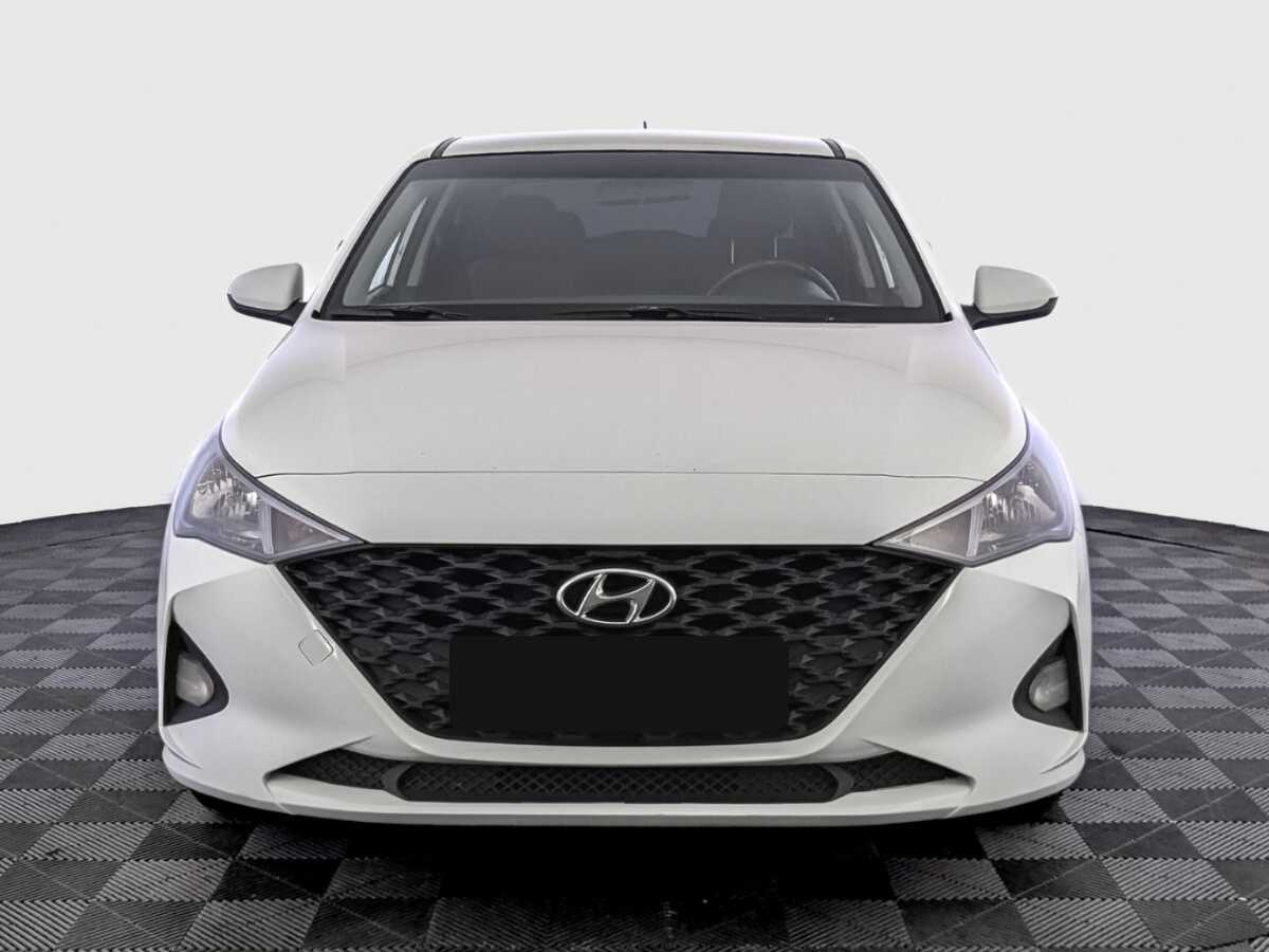 Hyundai Solaris 2020 года с пробегом. Фото: #1
