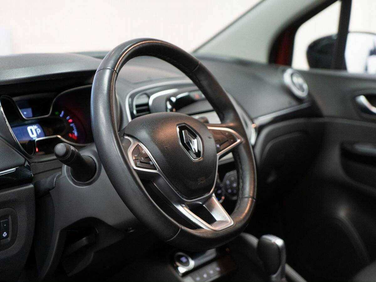 Renault Kaptur 2021 года с пробегом. Фото: #4