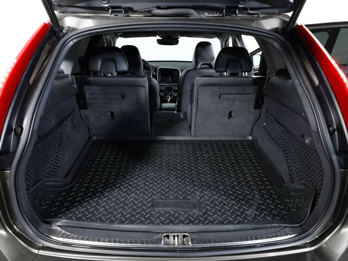 Volvo XC60 2017 года с пробегом. Фото: #26