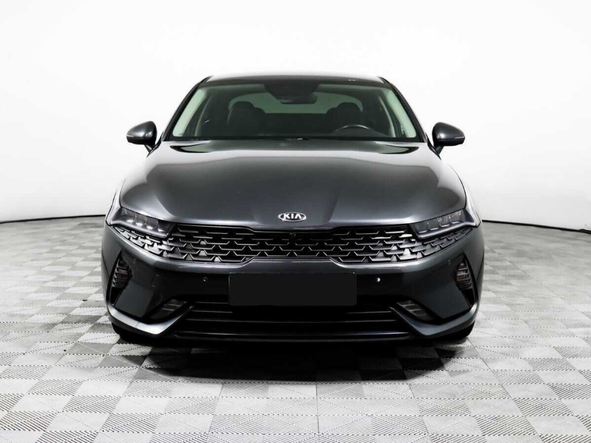 Kia K5 2020 года с пробегом. Фото: #1
