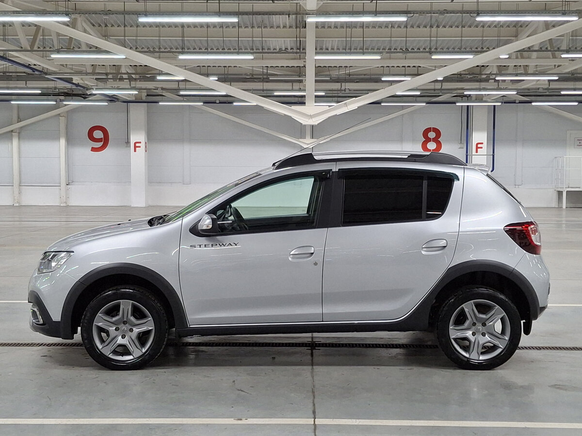 Renault Sandero 2021 года с пробегом. Фото: #7