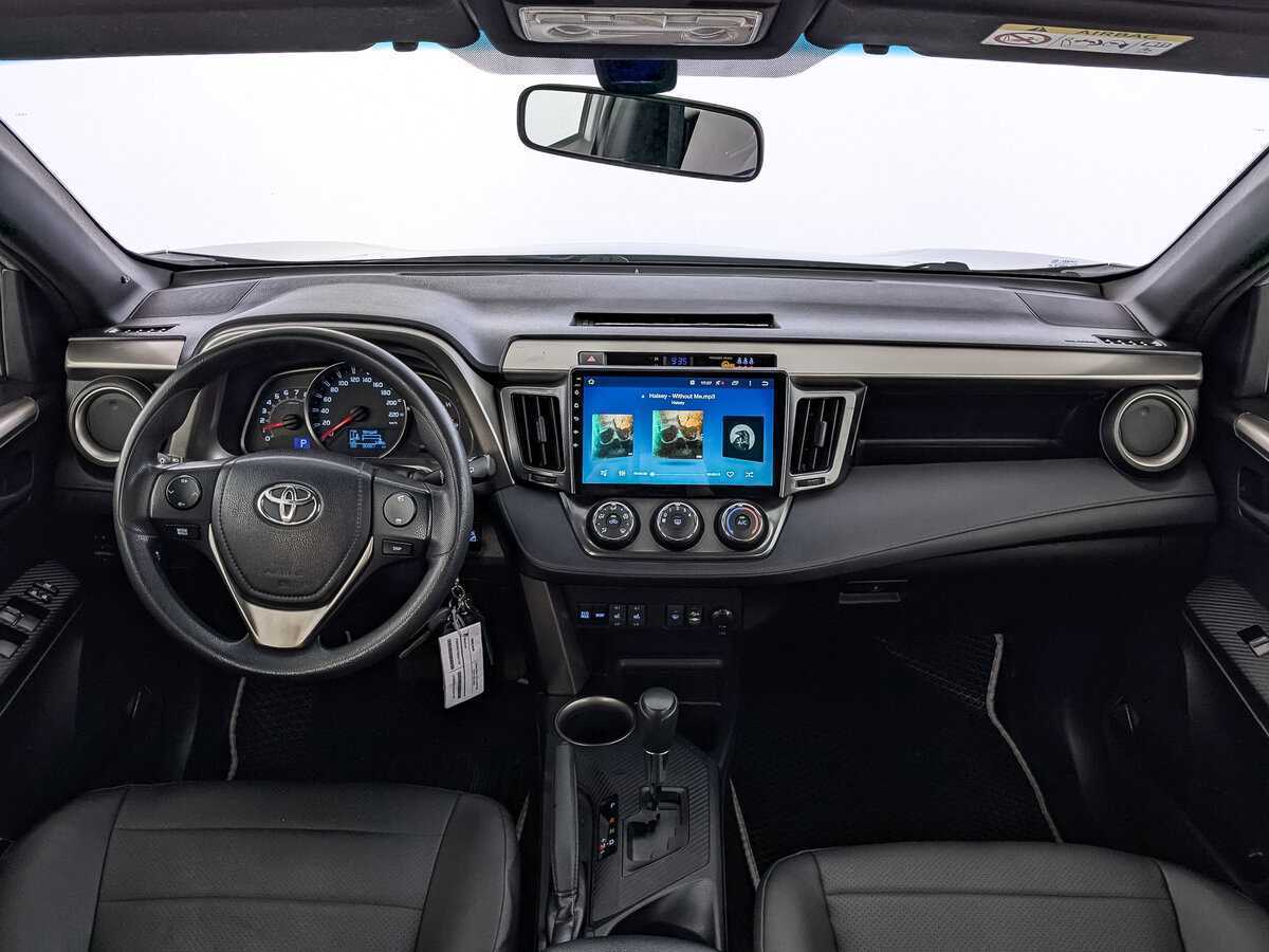 Toyota RAV4 2014 года с пробегом. Фото: #13