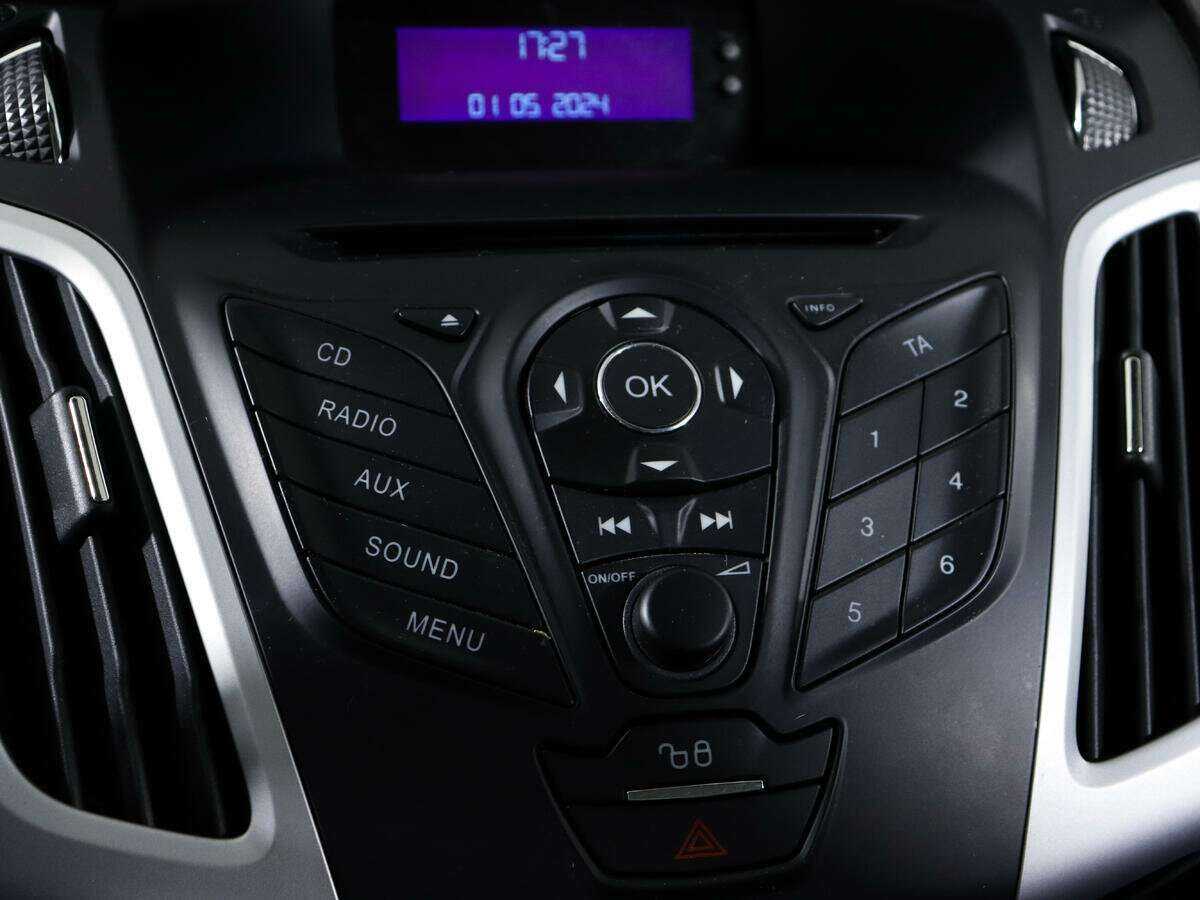Ford Focus 2012 года с пробегом. Фото: #14
