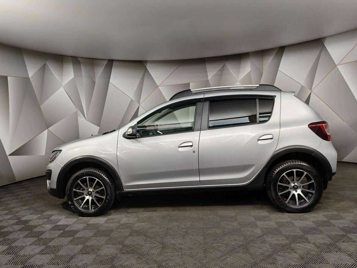 Renault Sandero 2017 года с пробегом. Фото: #4