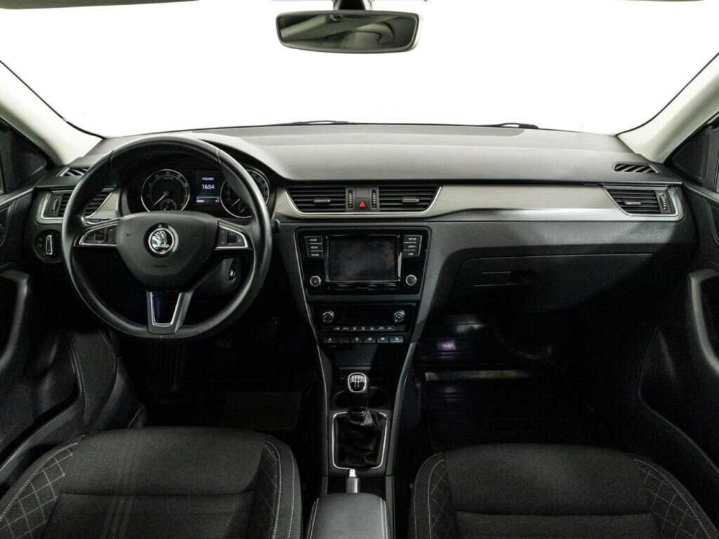 Skoda Rapid 2019 года с пробегом. Фото: #12