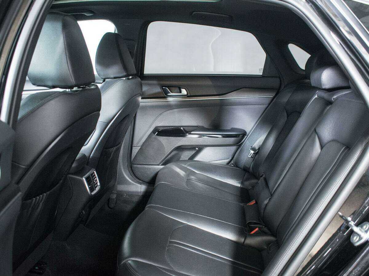 Kia K5 2021 года с пробегом. Фото: #9