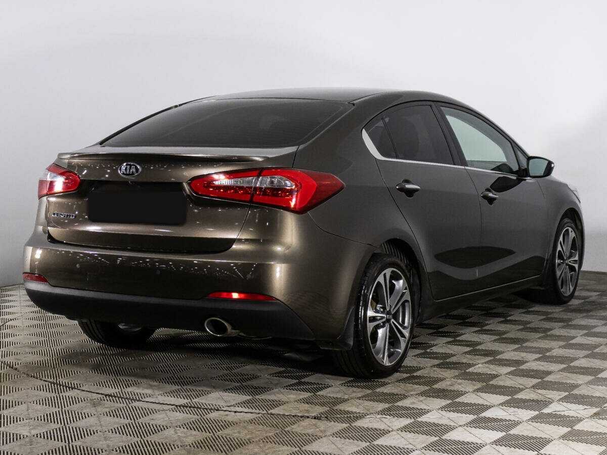 Kia Cerato 2015 года с пробегом. Фото: #4