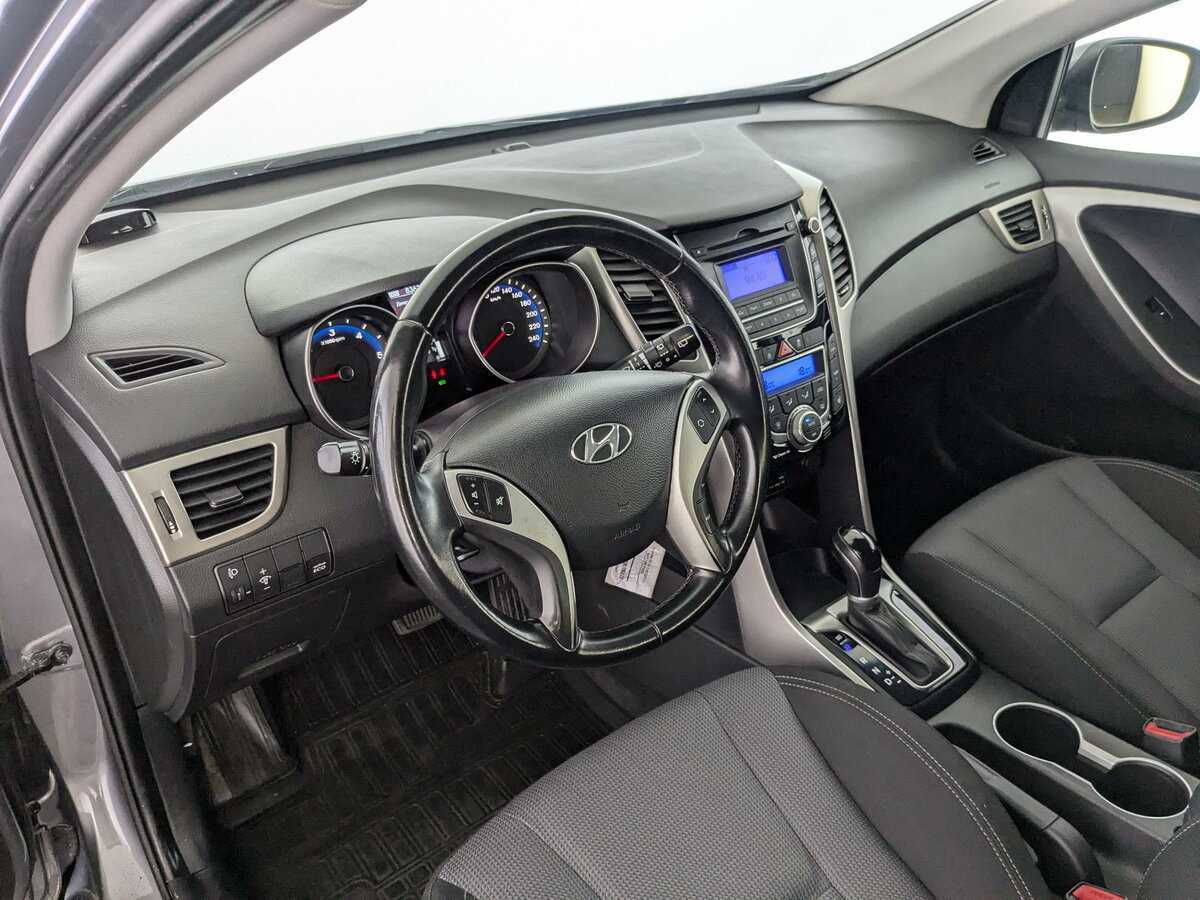 Hyundai i30 2014 года с пробегом. Фото: #11