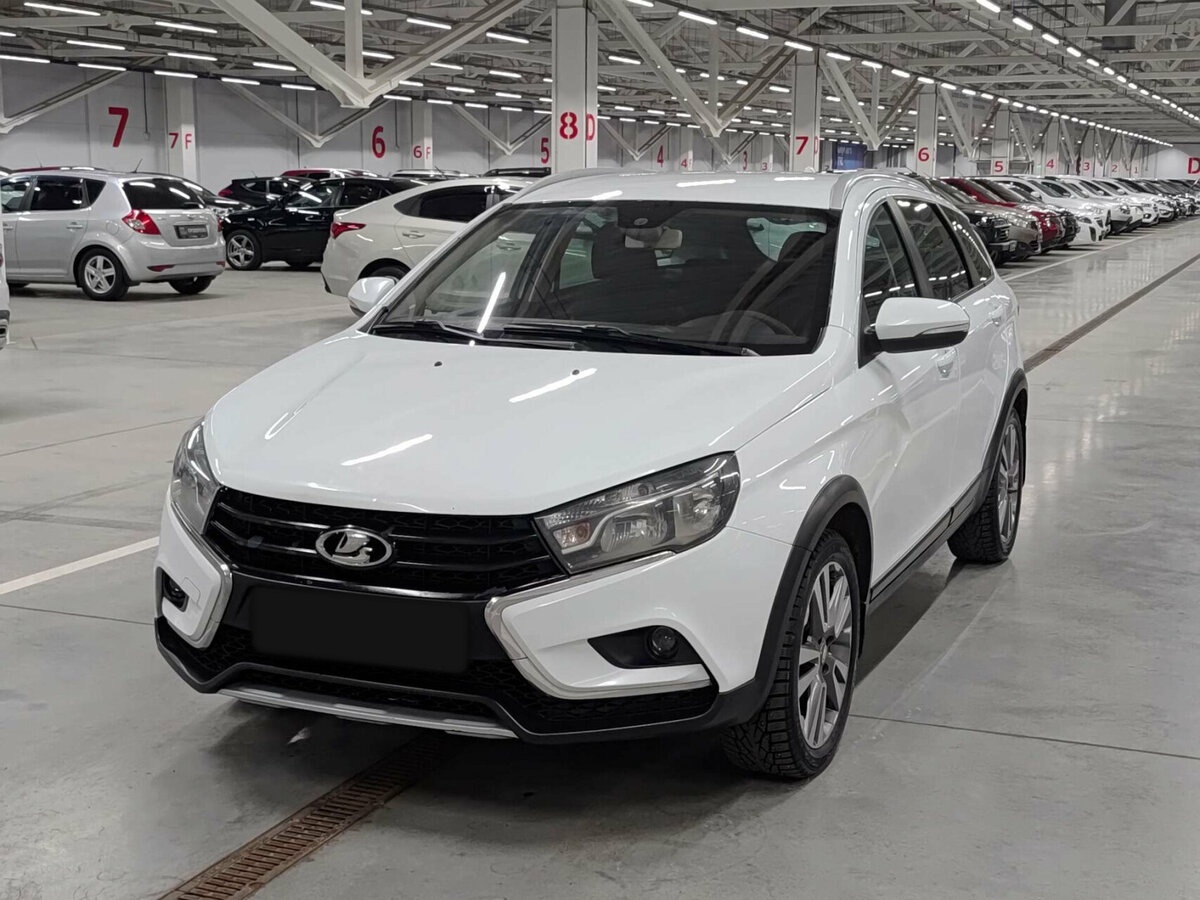 Lada (ВАЗ) Vesta 2018 года с пробегом. Фото: #0
