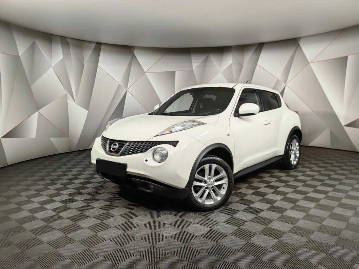 Nissan Juke 2013 года с пробегом. Посмотреть фото