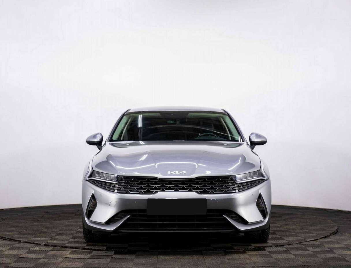 Kia K5 2021 года с пробегом. Фото: #1