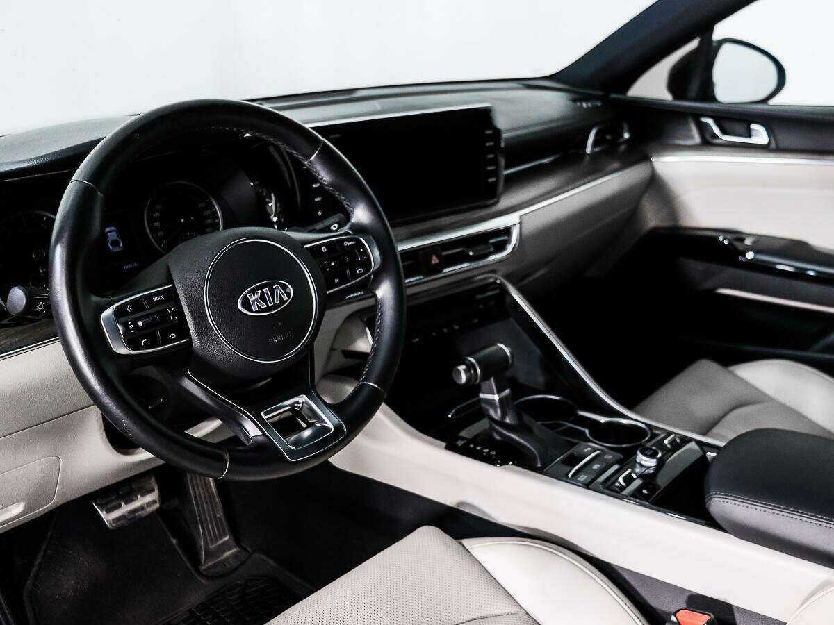 Kia K5 2020 года с пробегом. Фото: #8