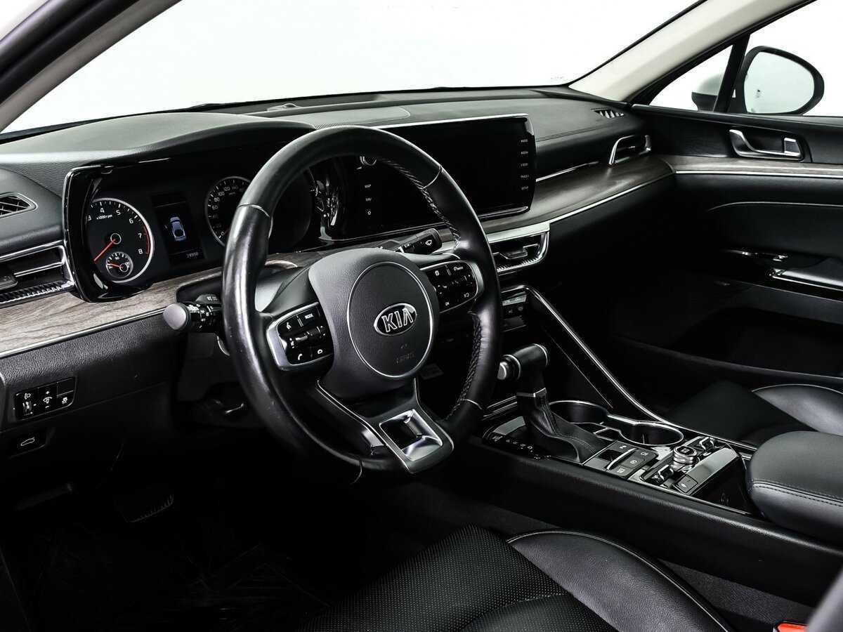 Kia K5 2020 года с пробегом. Фото: #11