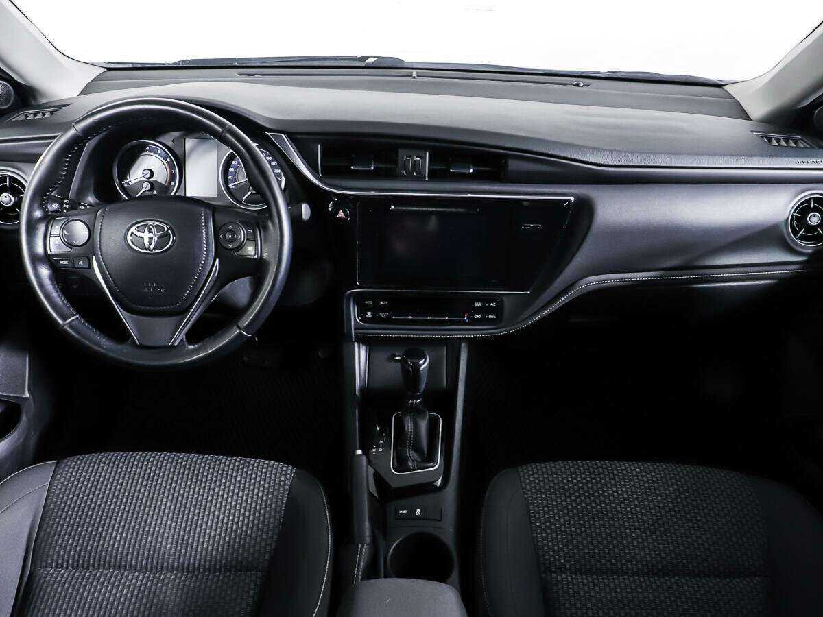 Toyota Corolla 2016 года с пробегом. Фото: #9
