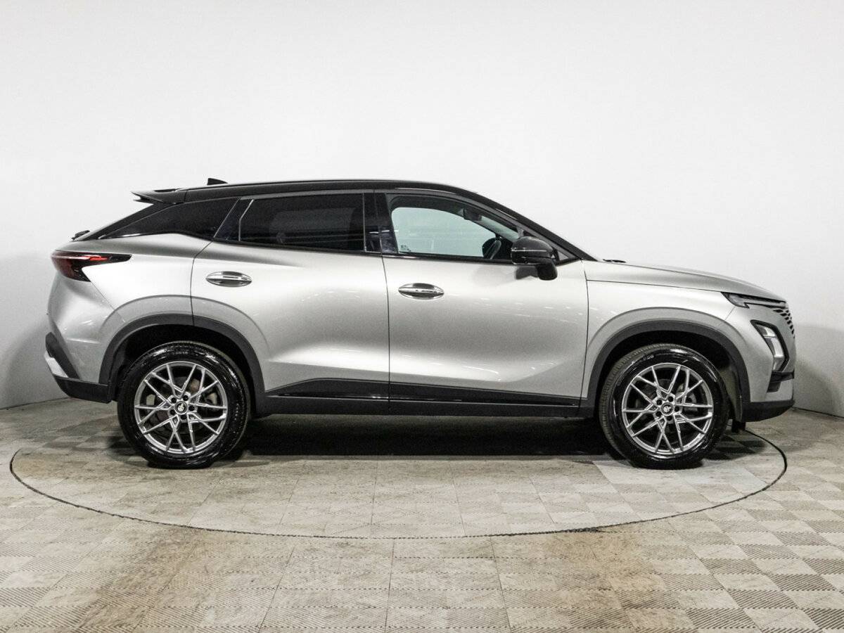 OMODA C5 2023 года с пробегом. Фото: #3