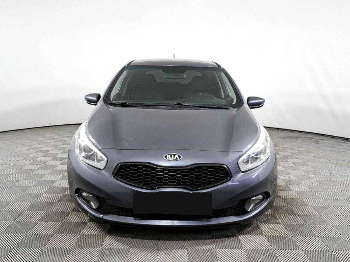 Kia Ceed 2013 года с пробегом. Фото: #1