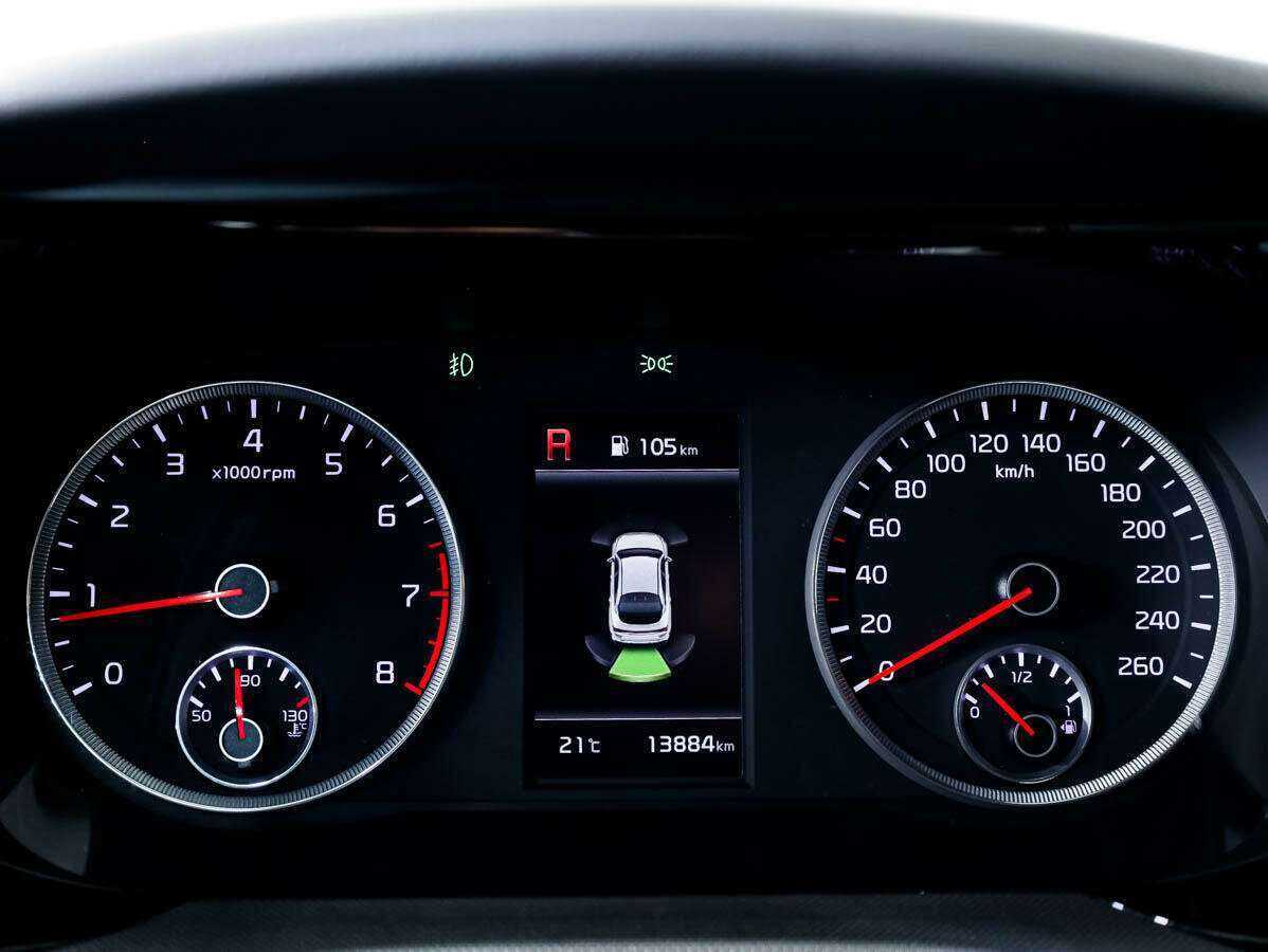 Kia K5 2022 года с пробегом. Фото: #10