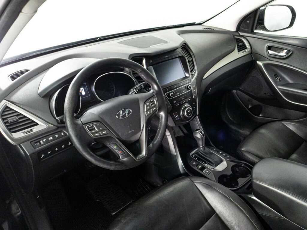Hyundai Santa Fe 2018 года с пробегом. Фото: #9