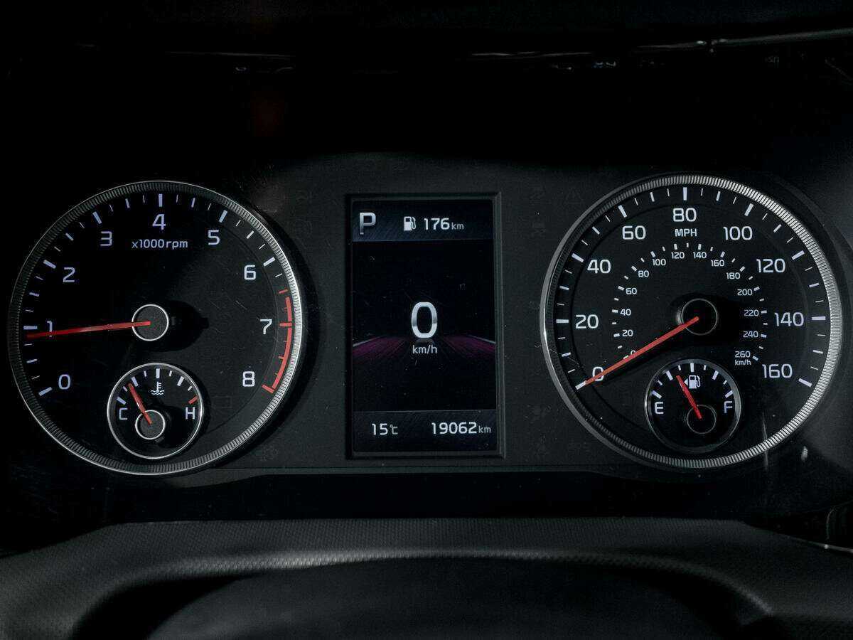 Kia K5 2022 года с пробегом. Фото: #9