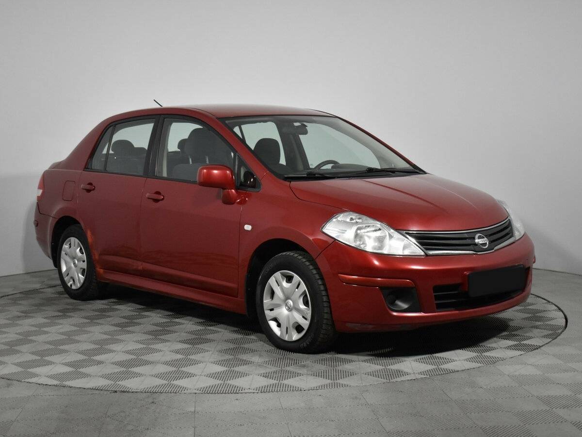 Nissan Tiida 2012 года с пробегом. Фото: #2
