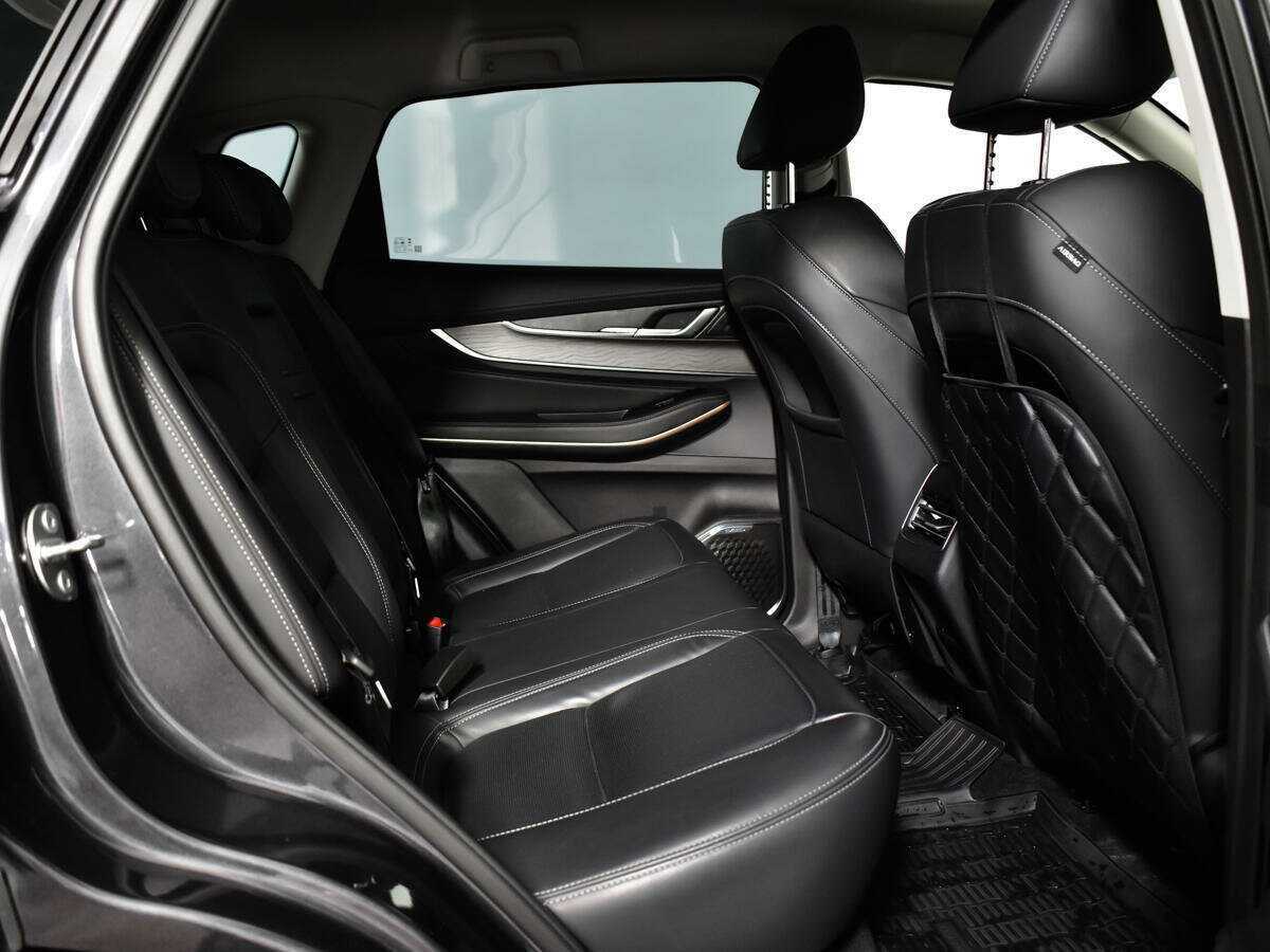 EXEED LX 2023 года с пробегом. Фото: #9