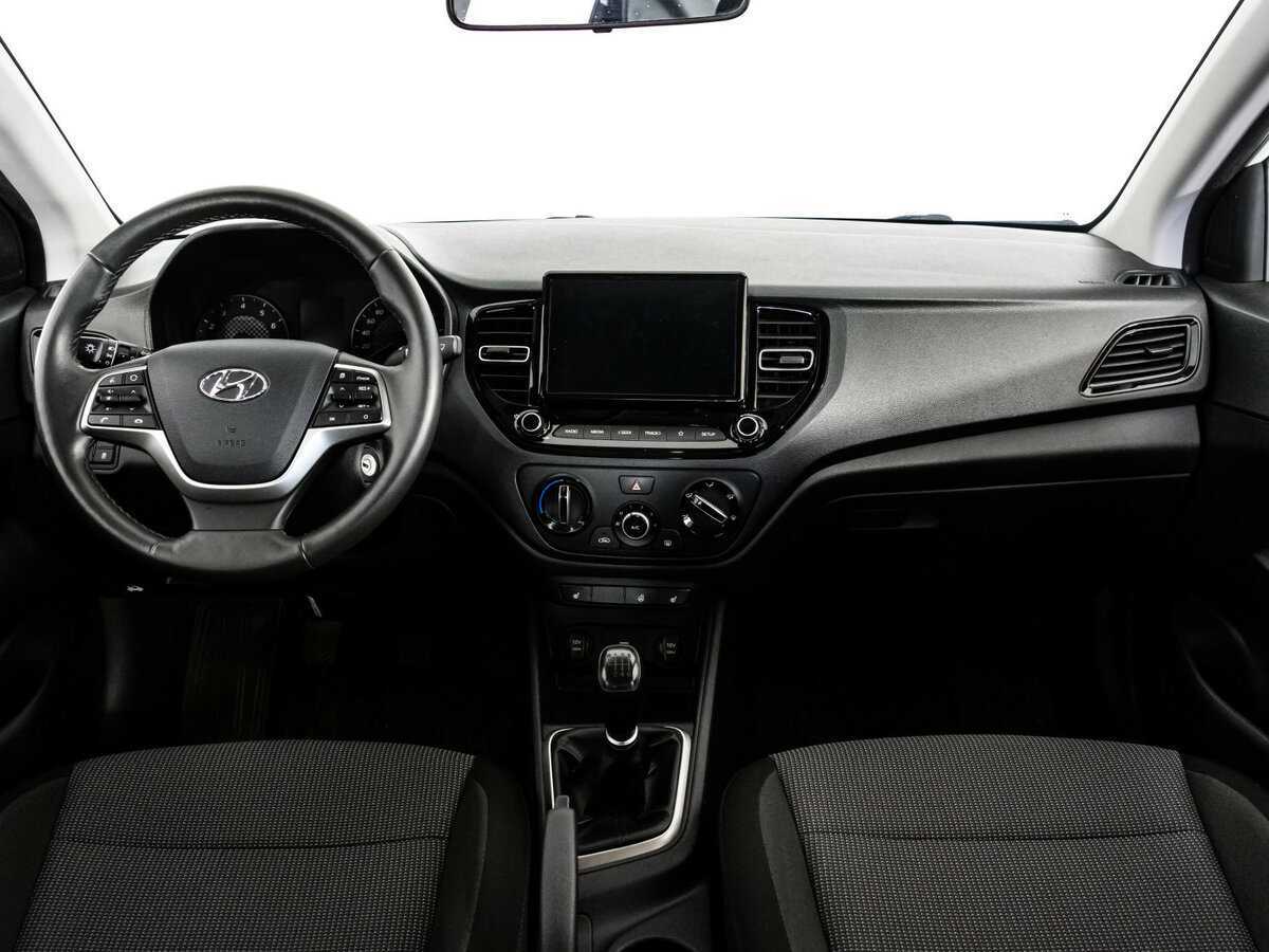 Hyundai Solaris 2021 года с пробегом. Фото: #7