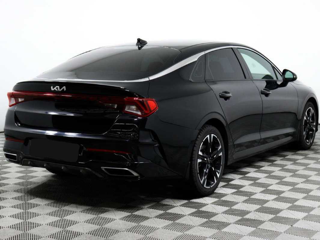 Kia K5 2022 года с пробегом. Фото: #4