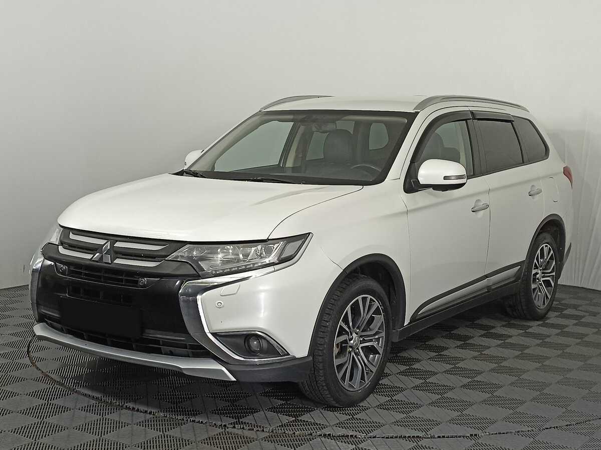 Mitsubishi Outlander 2017 года с пробегом. Фото: #0