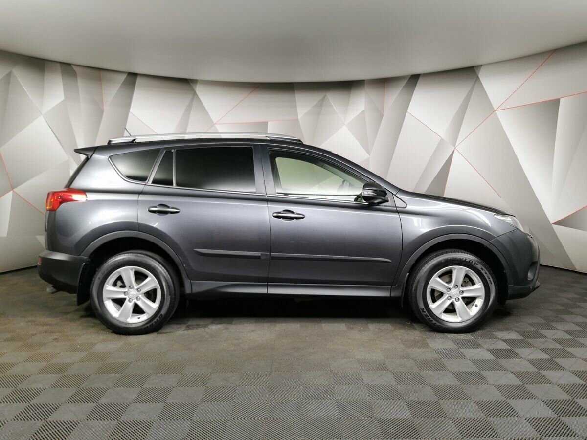 Toyota RAV4 2014 года с пробегом. Фото: #5